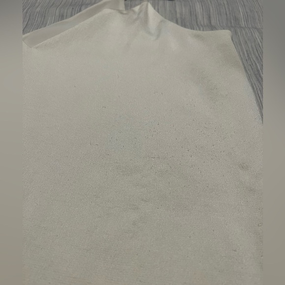 EXPRESS adjustable strap white camisole (size M) - Picture 3 of 3